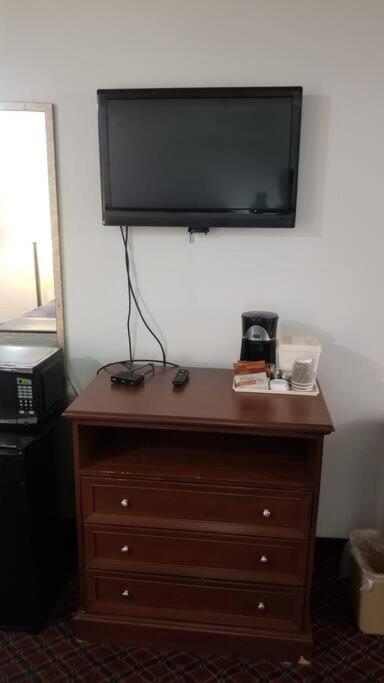 Osu Queen Hotel Room 118 Booking Stillwater Bagian luar foto